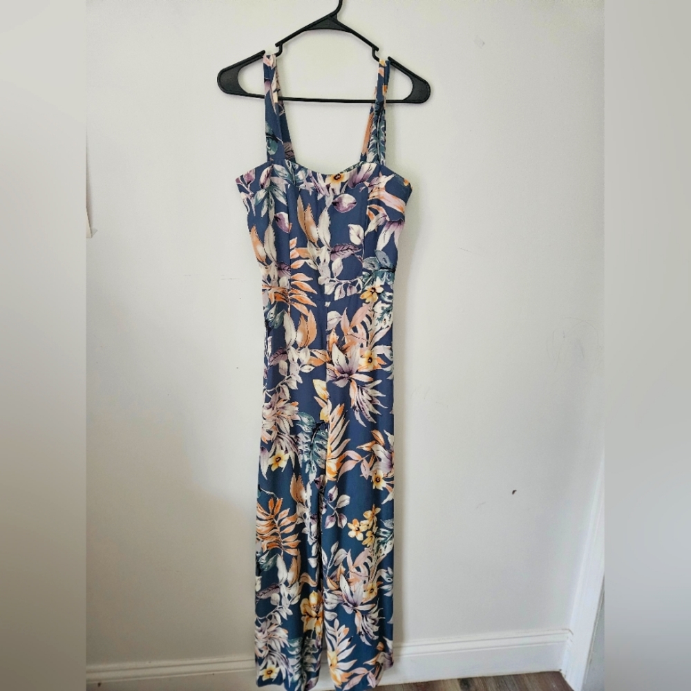 Pants Suit